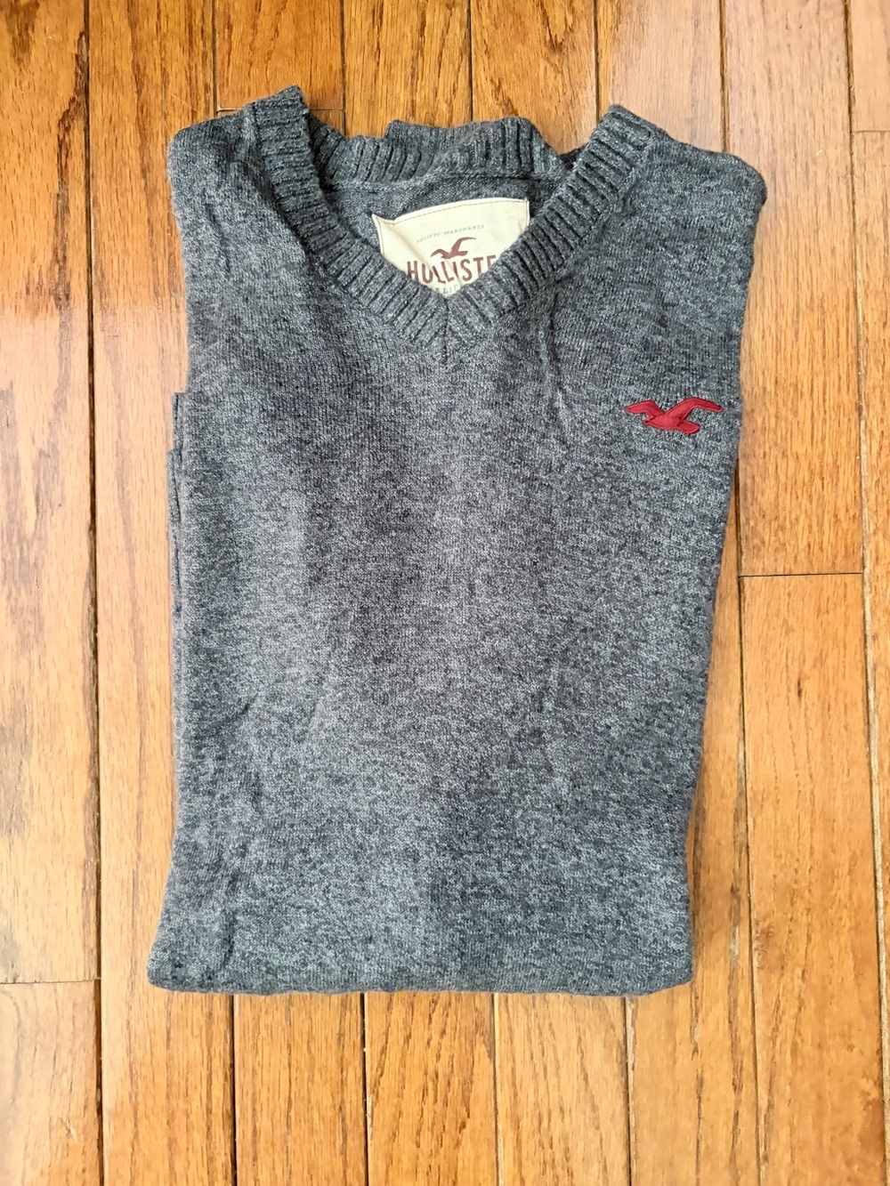 Hollister Men's Charcoal V-Neck Sweater with Red Logo
